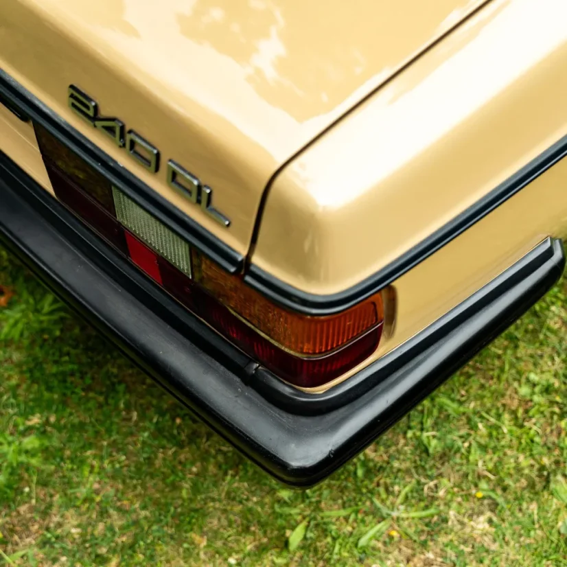 Auto Finesse Revive - Oživovač exteriérových plastů - Objem:: 250 ml