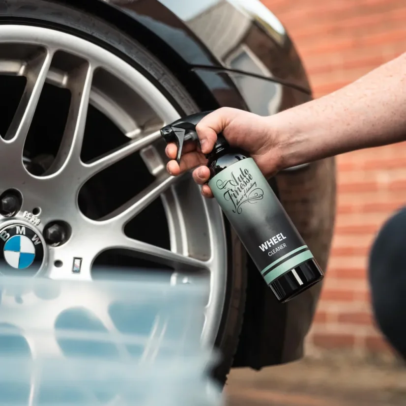 Auto Finesse Essentials Wheel Cleaner - pH neutrální čistič kol (500 ml)