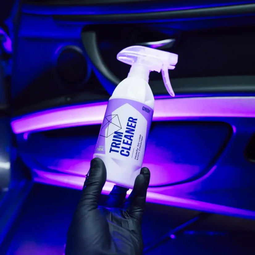 Gyeon Q2M TrimCleaner - Čistič plastů (500 ml)