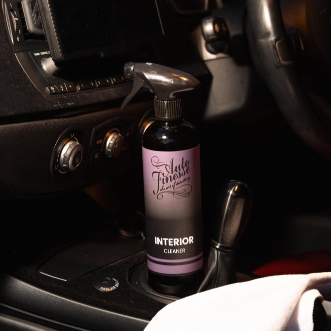 Auto Finesse Essentials Interior Cleaner - Čistič interiéru (500 ml)