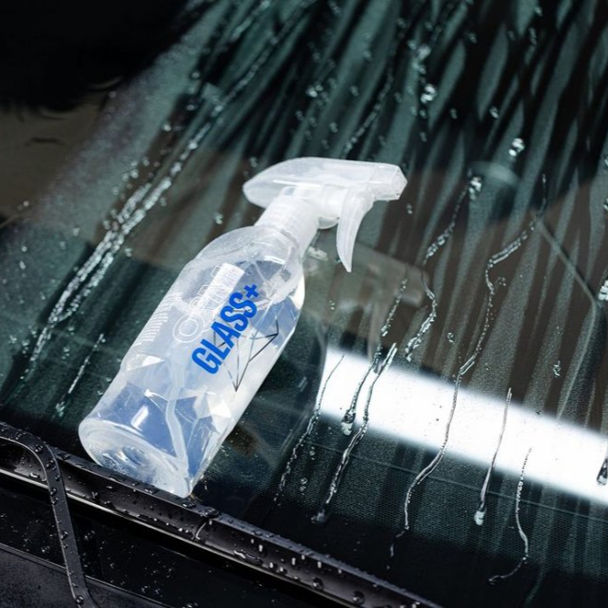 Gyeon Q²M Glass+ - Čistič oken s tekutými stěrači - Objem:: 1 L